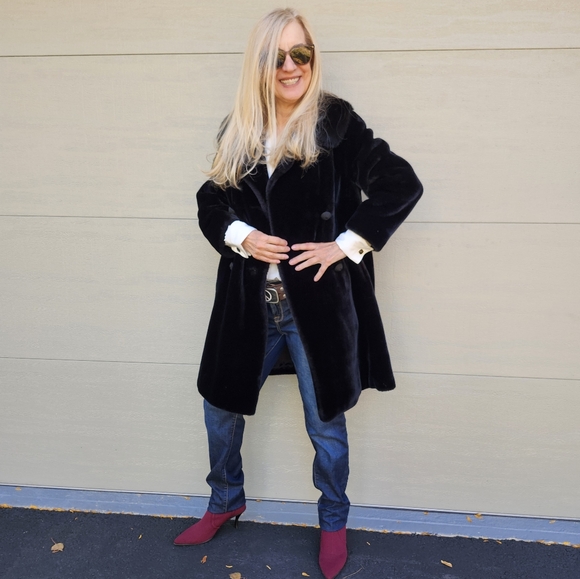 Vintage Borgazia Faux Black Fur with Brown Mink Collar, Medium, $98 - Picture 11 of 17